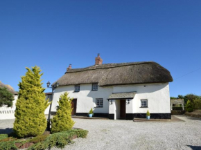 3 Bed in Bude HEYLE